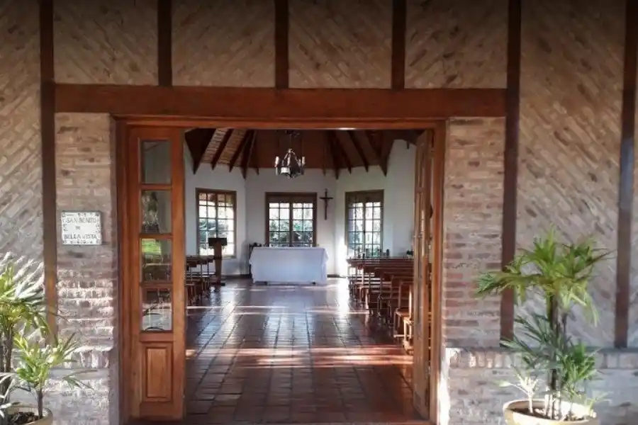 La capilla del cementerio.