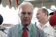 Beckenbauer: Maradona fue un genio que perdió el control de su vida