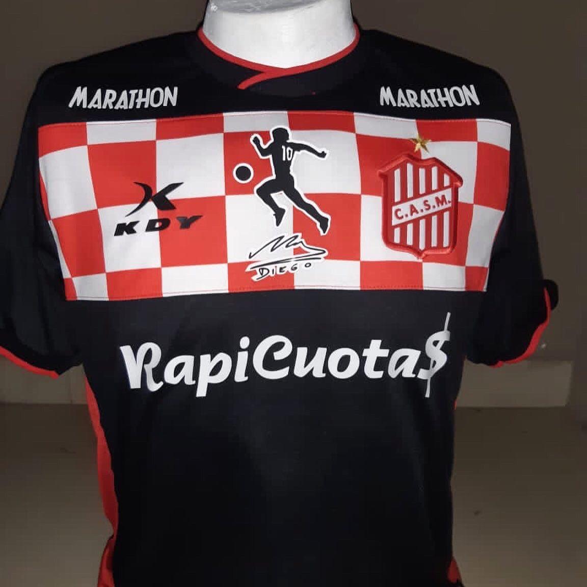 El mejor homenaje a Maradona: así es la camiseta que usará San Martín ante Tigre