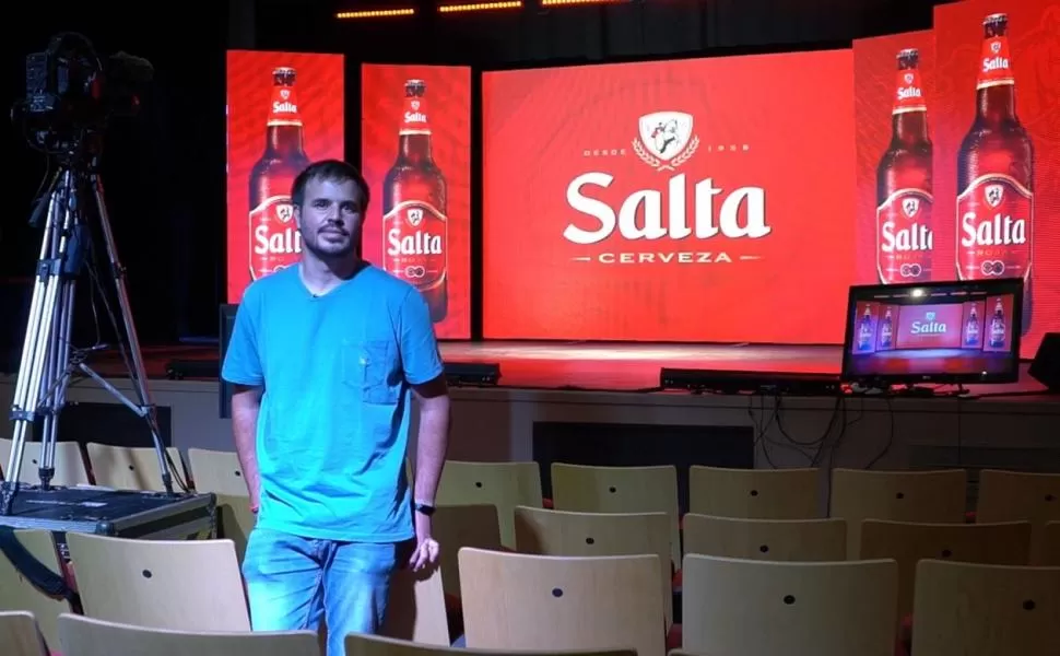 Suave y refrescante: Cerveza Salta presentó su nueva variedad roja