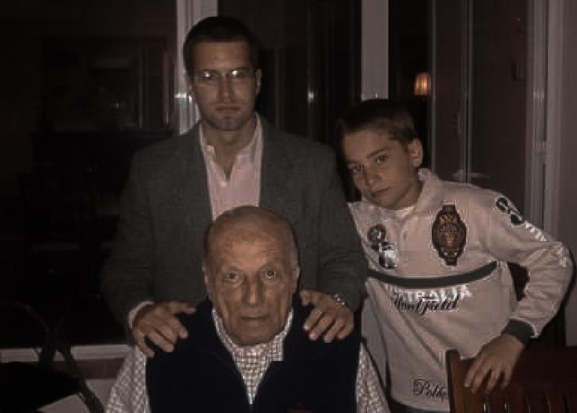 Eduardo Di Bacco junto a sus nietos Rodolfo Di Bacco y Juan Di Bacco.