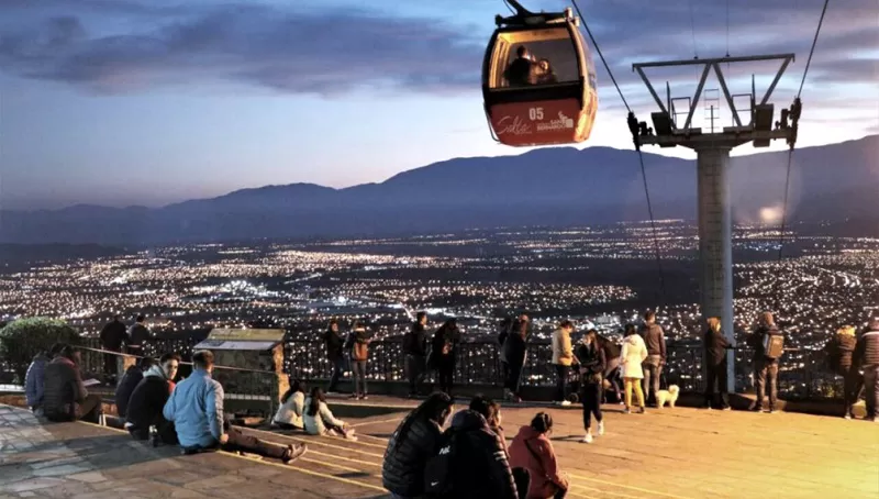 ATRACCIONES. El Gobierno de Salta habilitó un sitio desde el cual se tramita el permiso turístico.