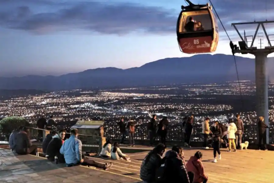 ATRACCIONES. El Gobierno de Salta habilitó un sitio desde el cual se tramita el permiso turístico.