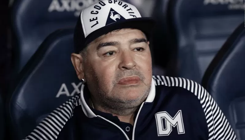 Comienzan las pericias complementarias a la autopsia de Maradona