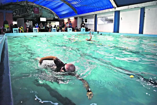 Los beneficios del deporte: natación