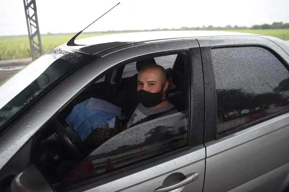 TRAS MESES. Javier Fernández aprovechó el libre tránsito con Santiago.