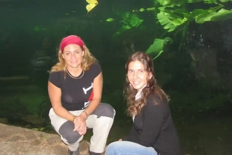 LOS PRIMEROS PASOS JUNTAS. María Eugenia Farías (izq.) y Virginia Albarracín compartieron investigaciones en Alemania.