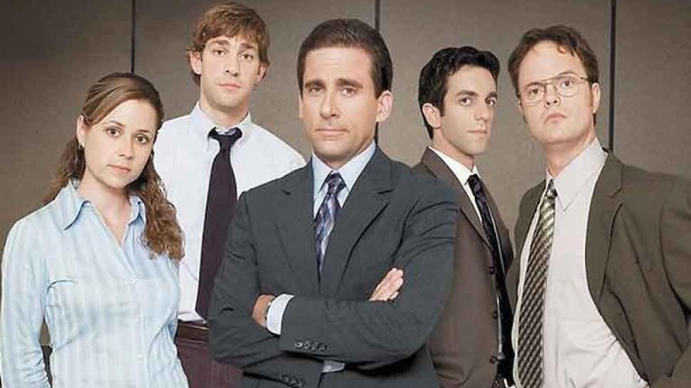  “THE OFFICE”. La serie, originada en un show británico, continúa disponible en esta plataforma atrapando con sus dosis de humor y cinismo. (Amazon Prime)