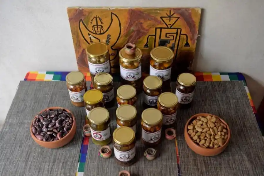 VARIEDAD. Todos los productos que comercializa Pacha Mikuna.