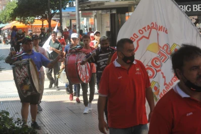 No se pudo entrar a los comercios por una protesta