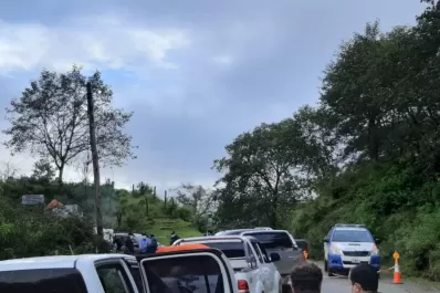 Tucumanos cortaron la ruta porque no pueden viajar a Catamarca