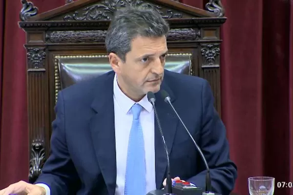 Massa pidió respeto y que se vote por convicción en la sesión por el aborto