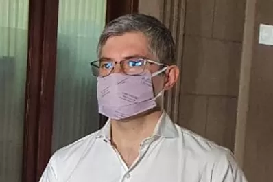 “Las instituciones sufrieron otro grave atropello”, dijo Canelada