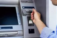 Se pone en marcha el pago del medio aguinaldo para los empleados estatales