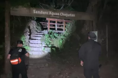 Cuatro mujeres y dos niños fueron rescatados, tras perderse en el Cerro Medina