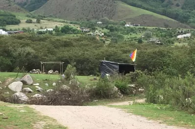 El Gobierno recupera un terreno tafinisto, pero  detectan más usurpaciones en La Quebradita