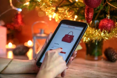 Siete de cada 10 argentinos comprarán sus regalos de Navidad de forma online