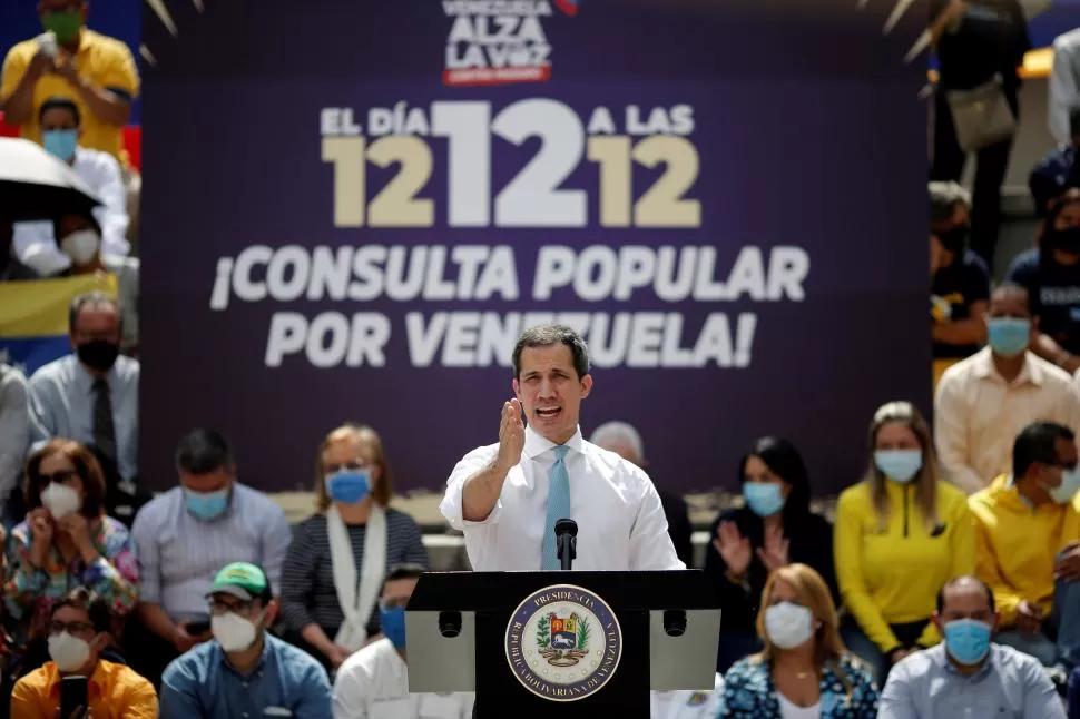 CONSULTA. Guaidó llama a votar hoy en rechazo al triunfo chavista. 