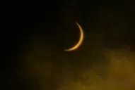 El eclipse de sol oscureció parte de la Patagonia y levemente el cielo de Tucumán