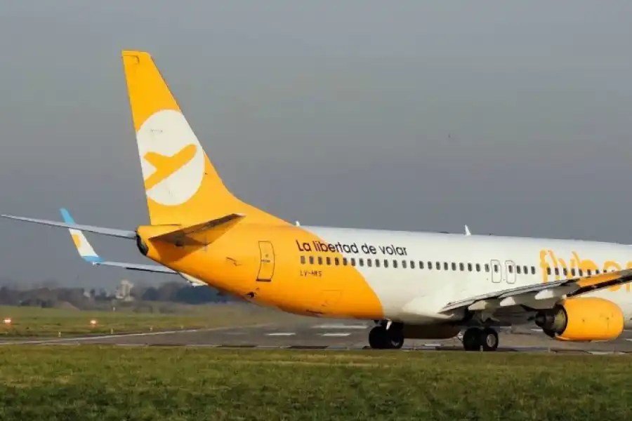 Altos precios y baja disponibilidad: cuánto cuesta volar desde y hacia Tucumán 