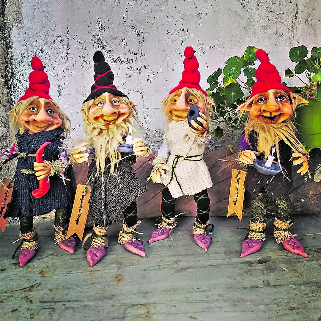 PIEZAS ÚNICAS. Así son los duendes creados en  Magia del Bosque. 