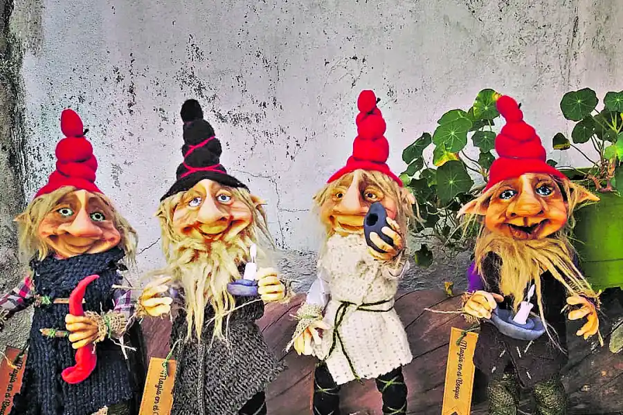 PIEZAS ÚNICAS. Así son los duendes creados en  Magia del Bosque. 