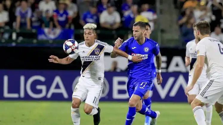 Atlético Tucumán recibe U$S 1,8 millón por el pase de Favio Álvarez a México