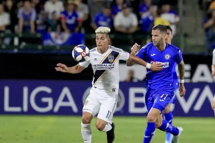 Atlético Tucumán recibe U$S 1,8 millón por el pase de Favio Álvarez a México