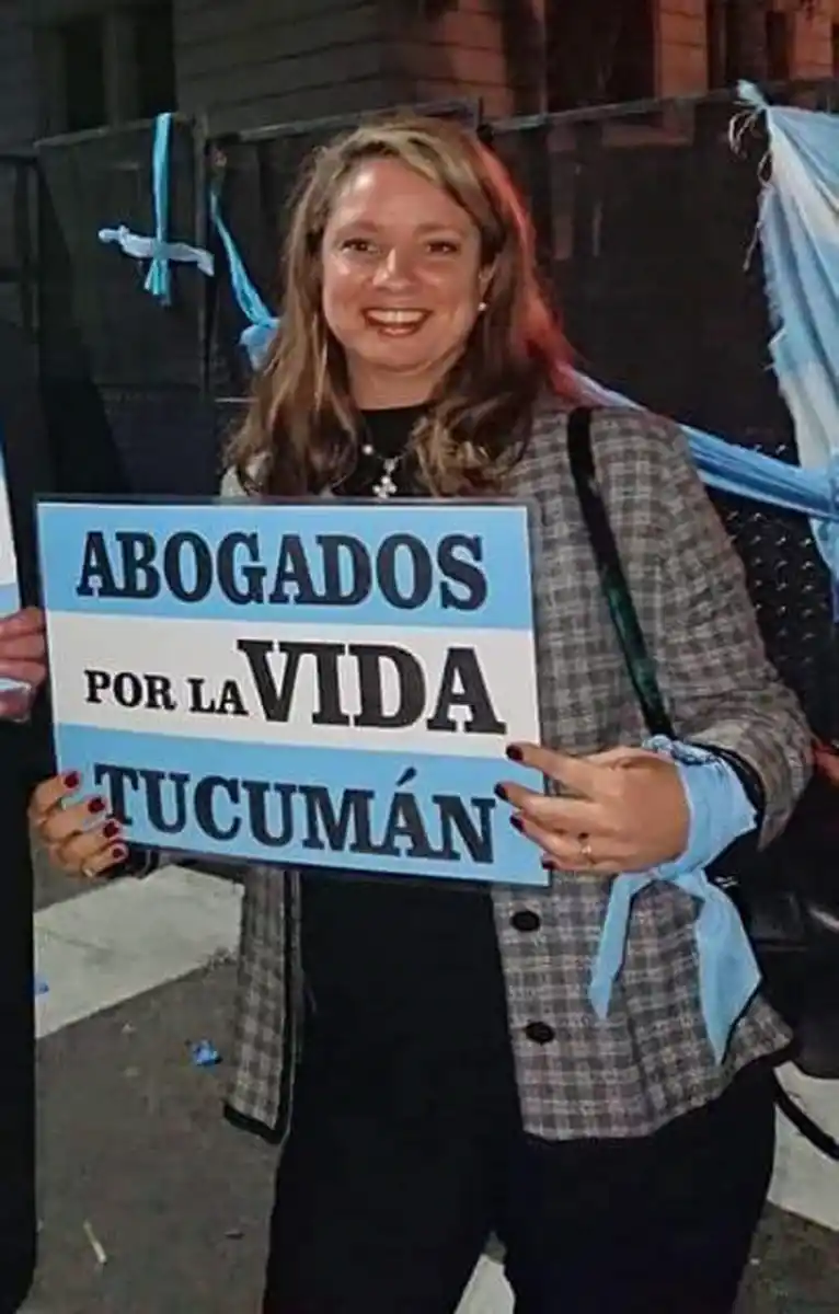 MIRADA CELESTE: Mara Mockevich, referente de Abogados por la Vida,  y abogada de la Red Federal de Familias.