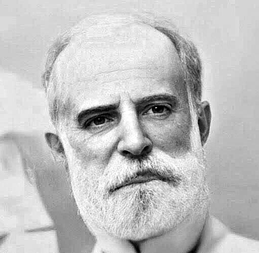 SIN AGRAVIOS. Don Alejandro Sancho Miñano fue impacable.