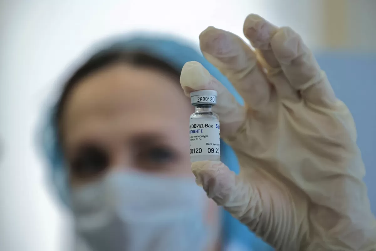 “Con la gripe nadie pregunta el origen de la vacuna”