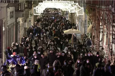 Italia puso en marcha las restricciones navideñas para evitar una tercera ola