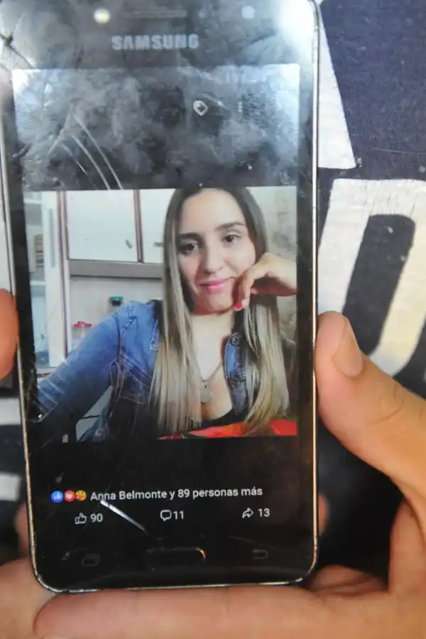 VÍCTIMA. Yannet Valladares fue asesinada de una puñalada. 