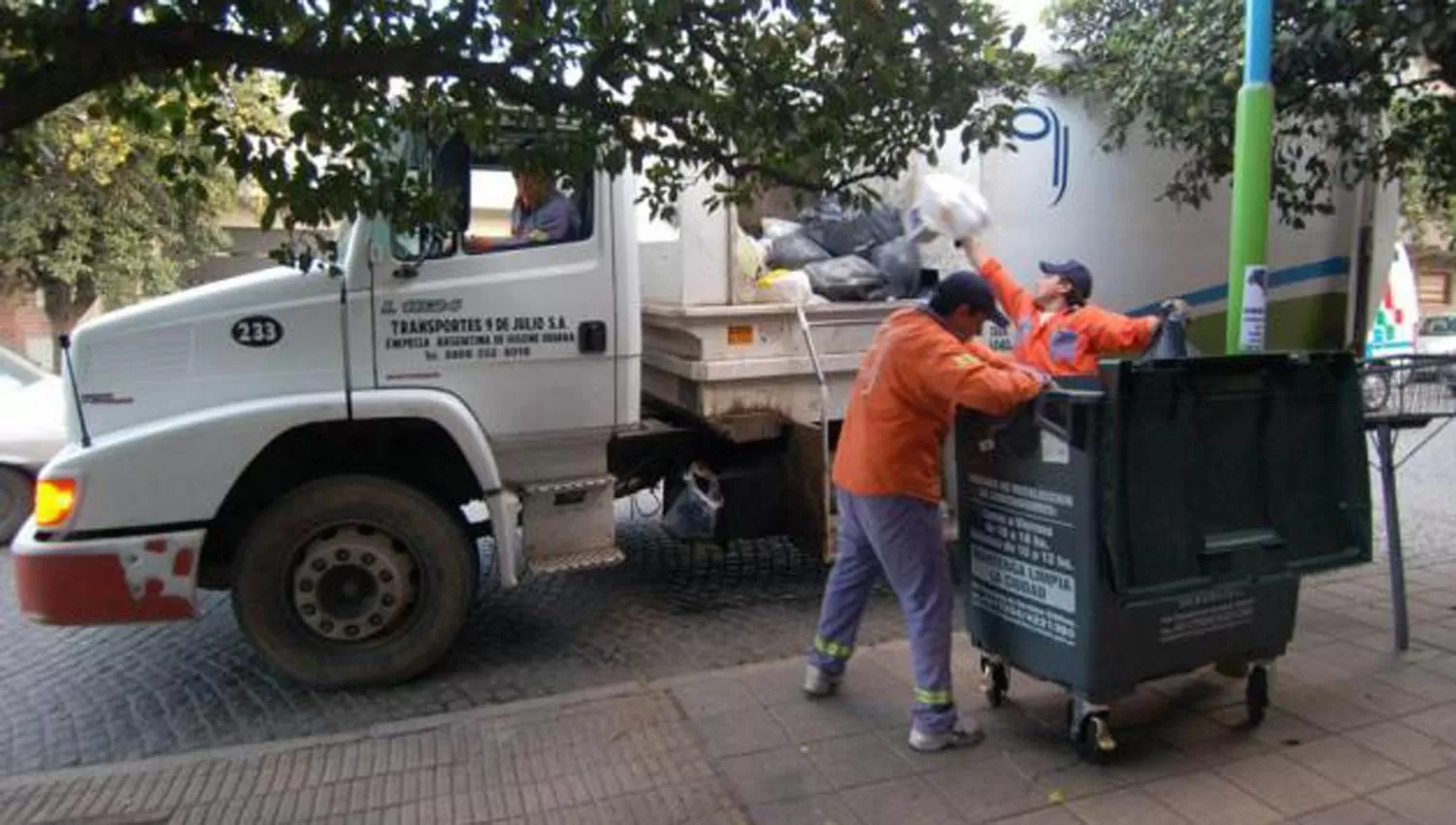 Así funcionarán los servicios públicos en San Miguel de Tucumán en Navidad y Año Nuevo