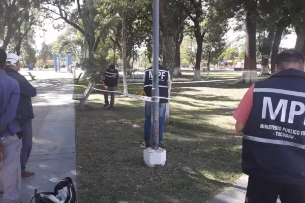 En un confuso hecho, balearon por la espalda a un joven en El Manantial