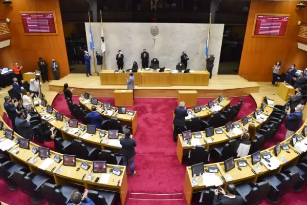 Comenzó la sesión de la Legislatura en la que se votará el Presupuesto 2021 para Tucumán