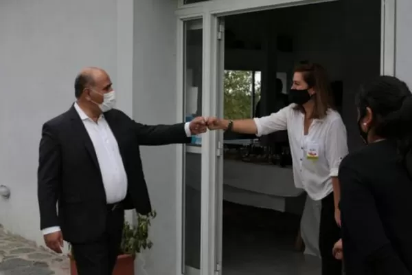 “Está bien, es la vice”: Manzur fue cauteloso al referirse a Cristina Fernández