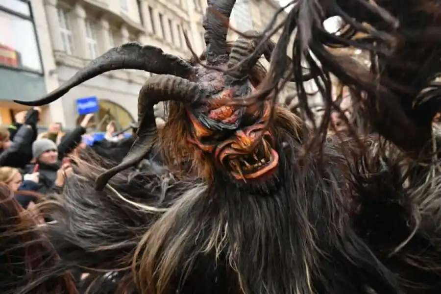 Las 10 tradiciones navideñas más extravagantes alrededor del mundo