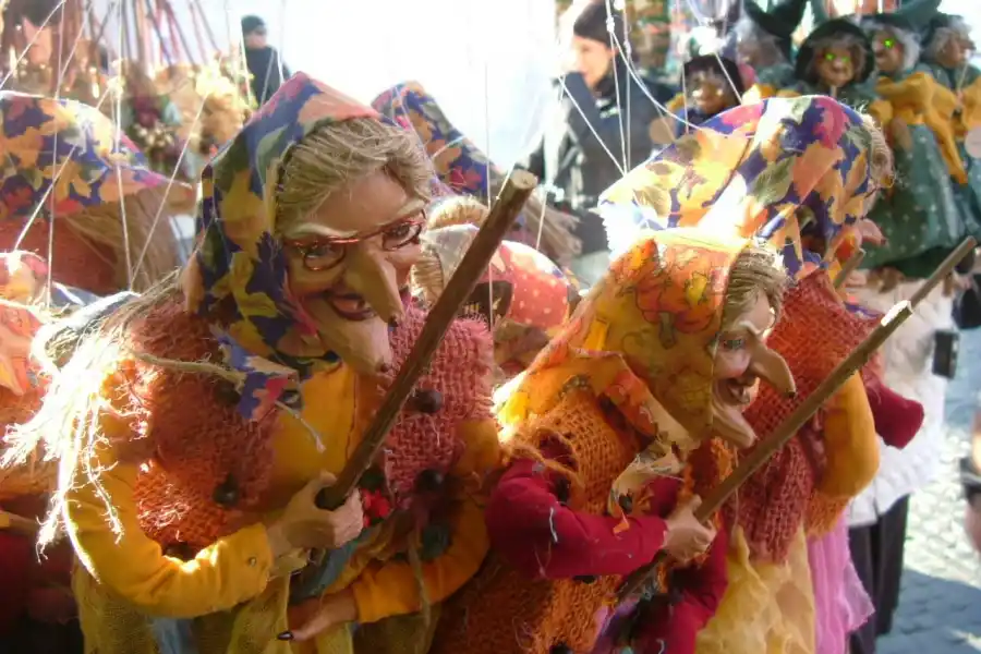 Las 10 tradiciones navideñas más extravagantes alrededor del mundo