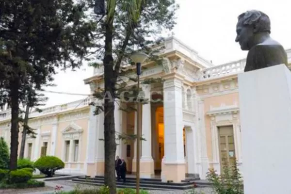 El certificado de finalización de estudios secundarios podrá presentarse hasta noviembre de 2021