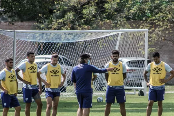 Encuesta para decanos: ¿qué técnico preferís para reemplazar a Zielinski?
