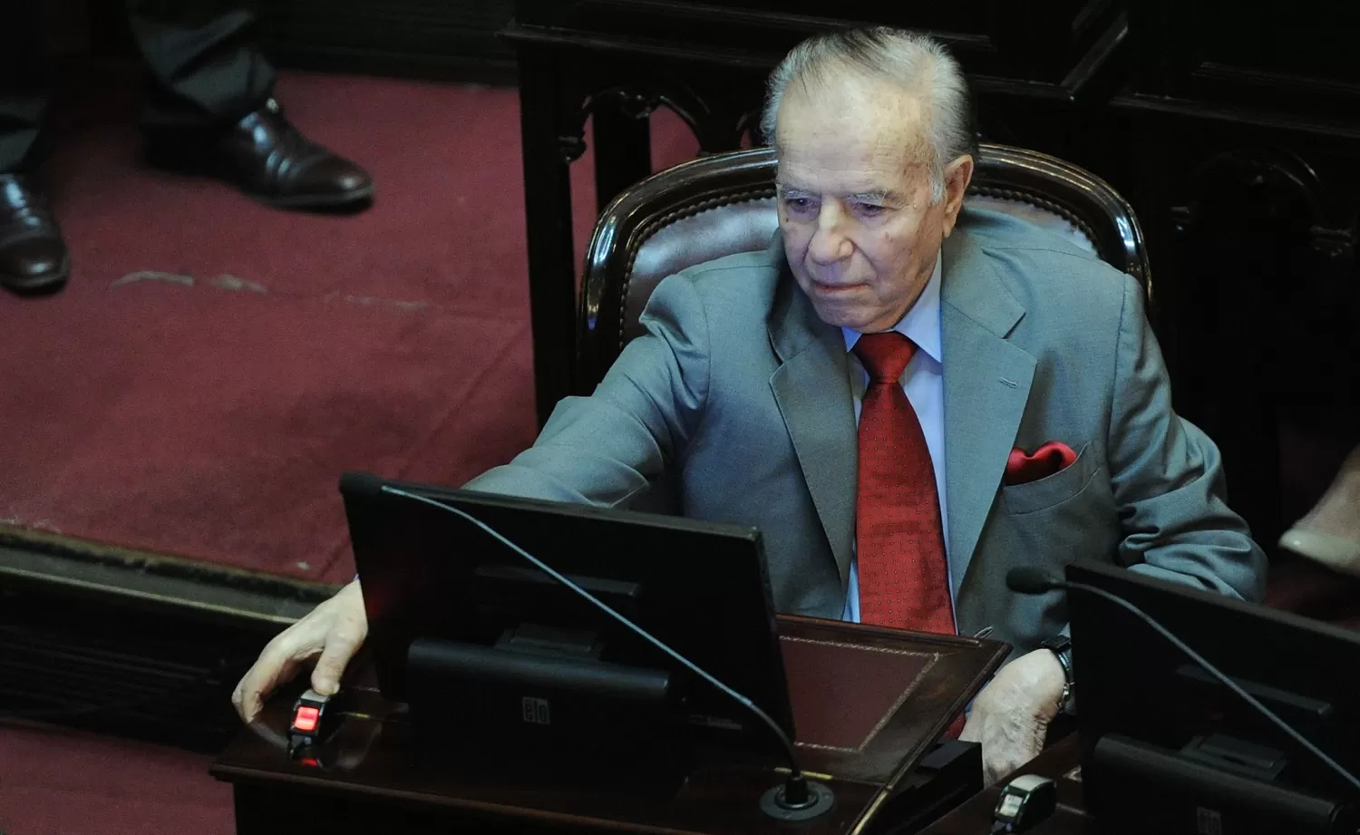 CARLOS SAÚL MENEM. Senador nacional y ex Presidente de la Nación. Foto de Télam (Archivo)