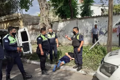 Quiso robar antes de la Nochebuena y recibió la Navidad en un calabozo
