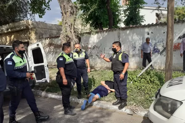 Quiso robar antes de la Nochebuena y recibió la Navidad en un calabozo