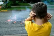 En algunos barrios hubo menos pirotecnia estruendosa que antes