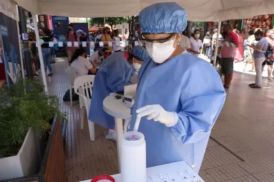 Dos pacientes murieron por coronavirus en Tucumán y se reportaron 118 nuevos casos