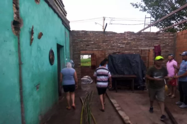 La tormenta dejó sin techo a 48 familias en Los Ralos