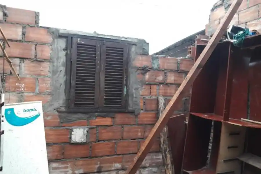 La tormenta dejó sin techo a 48 familias en Los Ralos