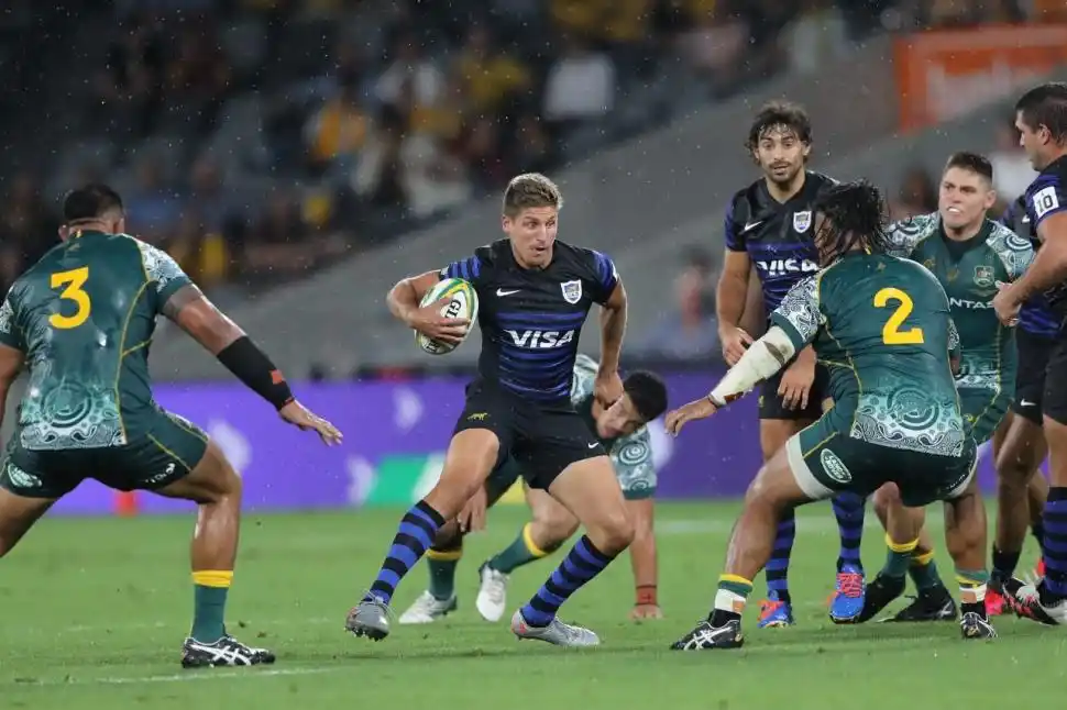 DEBUT. Después de sus muy buenas actuaciones en Jaguares, a Domingo Miotti le llegó su oportunidad de debutar oficialmente con Los Pumas. Y lo hizo muy bien.  