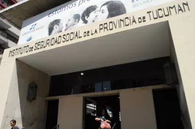 Contrarreloj, el Subsidio negocia un acuerdo con sanatorios para sostener la cobertura